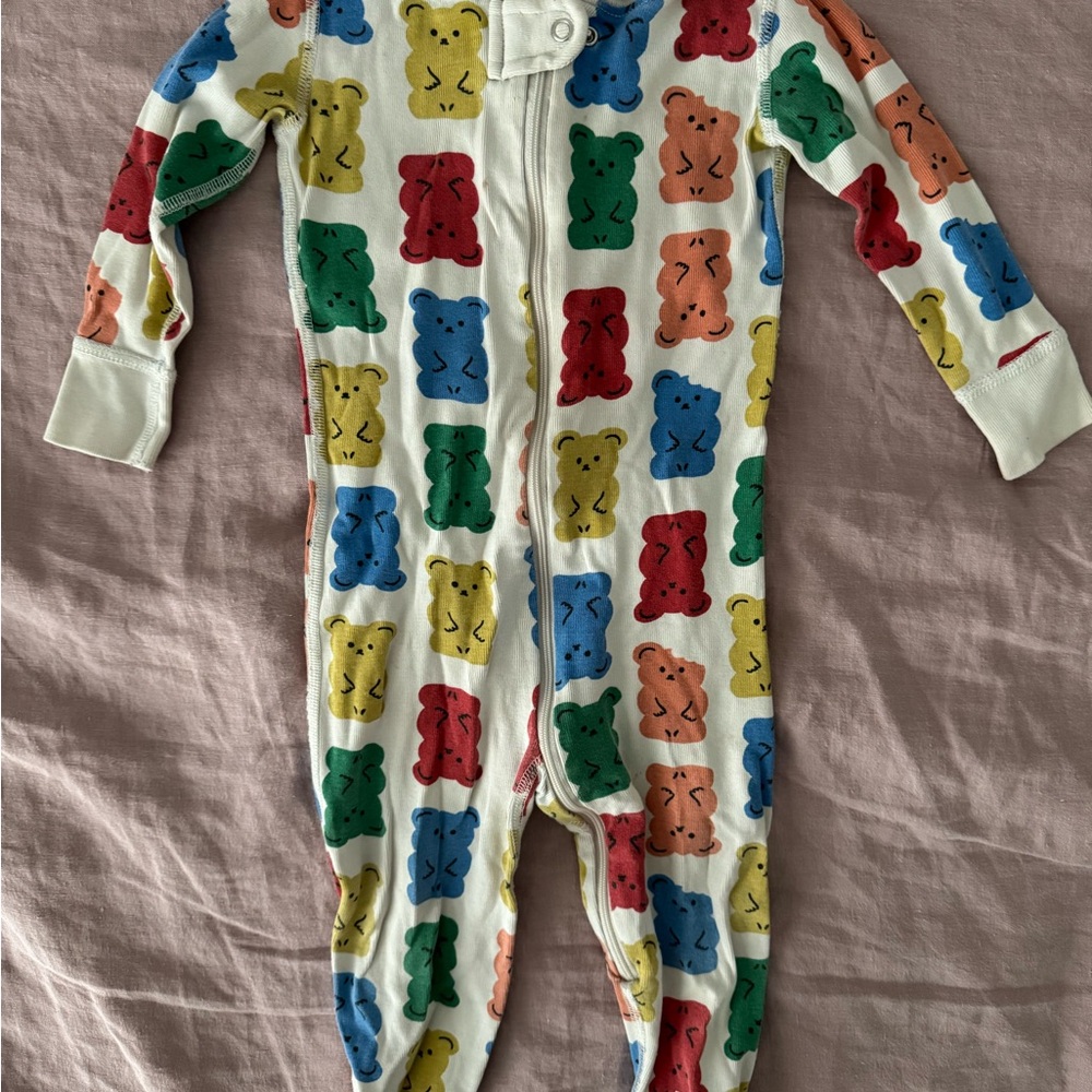 Hanna Andersson Multicolor Bear Print Footie
